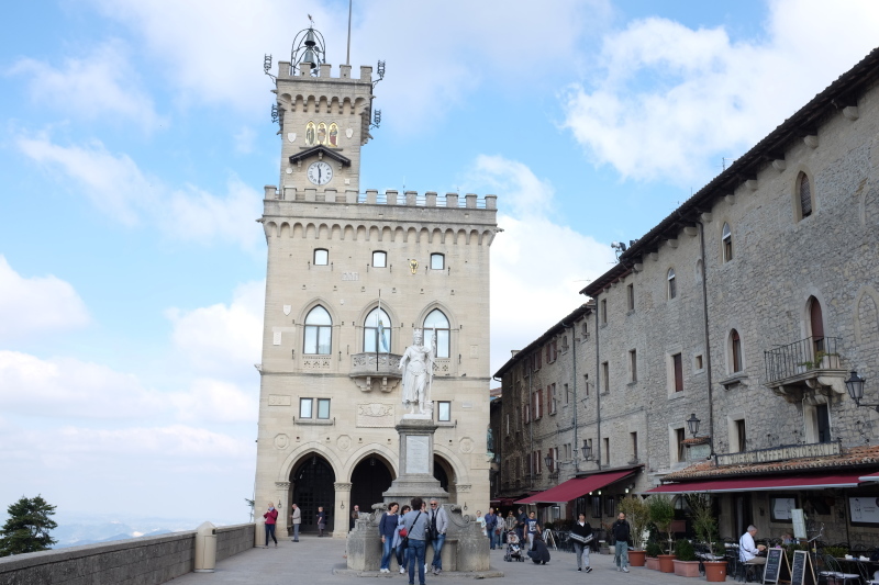 世界遺産 San Marino サンマリノ共和国 イタリア領に囲まれた独立国家 Italia Happy Life イタリア ハッピー ライフ Le Ricette Di Rie