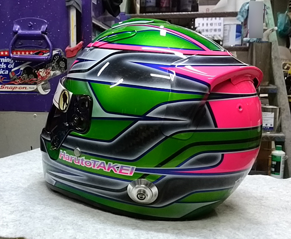 BELLのカーボンヘルメットをペイントしてみた。_d0130115_13371541.jpg