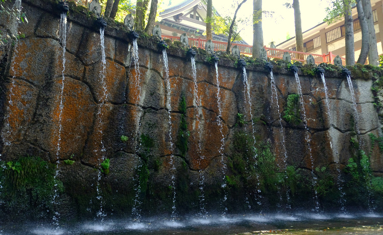 「富山・絶景ツアー 上市町 大岩山日石寺の森林セラピー」_a0000029_0422060.jpg