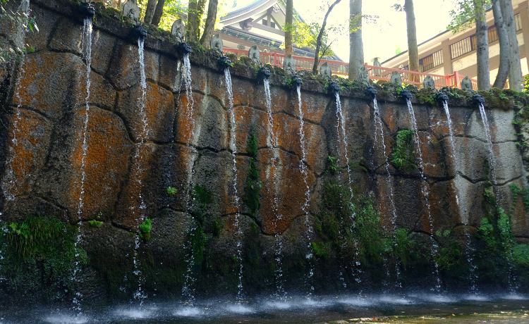 「富山・絶景ツアー　上市町 大岩山日石寺の森林セラピー」_a0000029_0422060.jpg