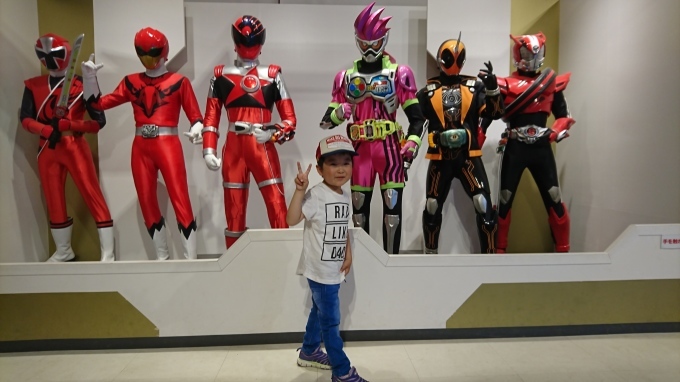 子供達の憧れ、仮面ライダー❕_e0117398_22431157.jpg