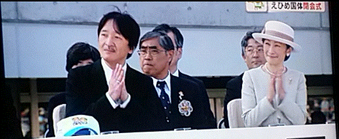 f0231709_23193166.gif