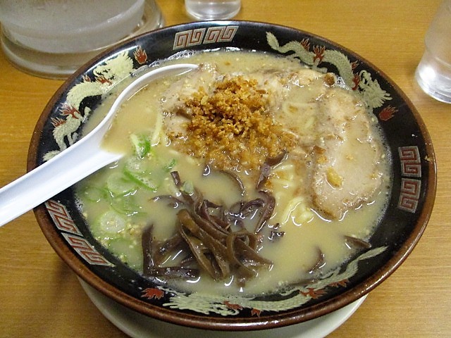鹿児島ラーメン豚とろ 天文館本店 で豚とろラーメン 85 冒険家ズリサン 鹿児島ラーメン豚とろ 天文館本店 で豚とろラーメン 85 冒険家ズリサン
