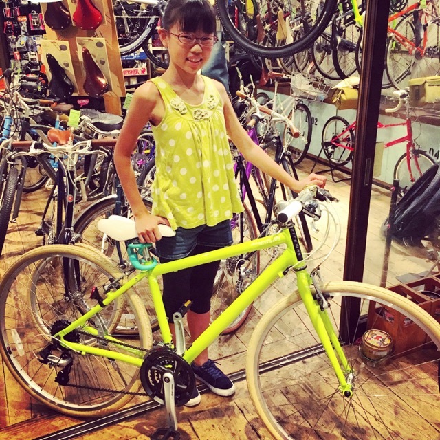 ☆今日のバイシクルガール☆ 自転車女子 自転車ガール ミニベロ クロスバイク ライトウェイ トーキョーバイク シュウイン ラレー ブルーノ おしゃれ自転車 マリン ターン_b0212032_20442043.jpg