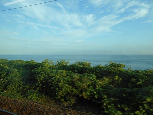 真夏の北日本海鉄道 完結編 (北陸3セク3鉄道/北陸本線/阪九フェリー/ほか)_b0005281_21445327.jpg