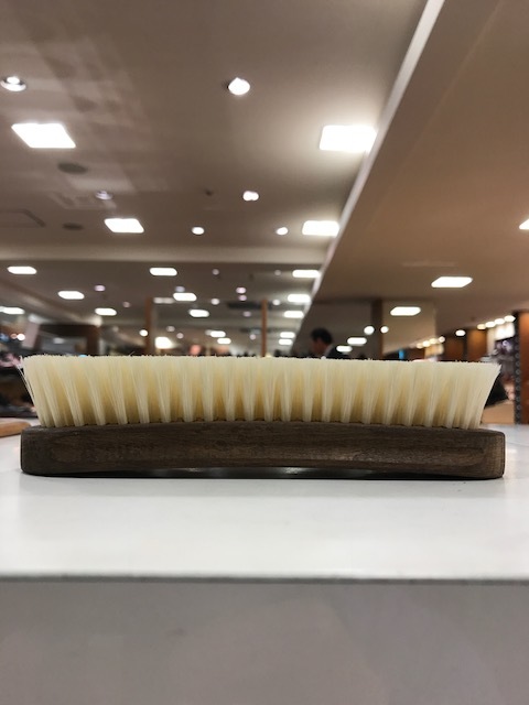 SANOHATA BRUSHとプロブラシの比較_d0166598_14275354.jpg