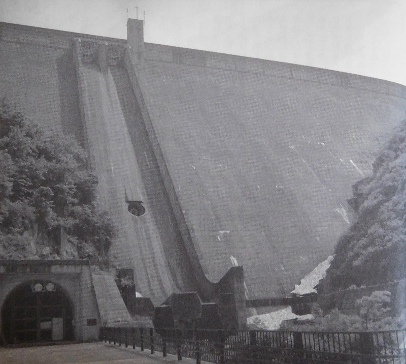 e0304702_19392689.jpg