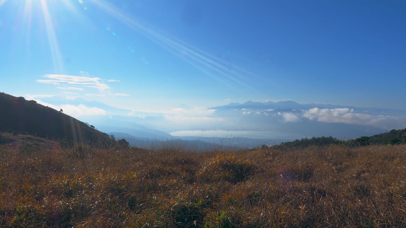 高ボッチ富士山シルエットロマン（２）・・・１０月１０日は霧とモヤに悩まされる日になった_a0031821_17523951.jpg