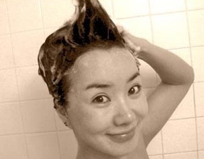 韓国のマドンナ!女優としても活躍 オムジョンファ、奇跡の48歳。 整形もスッピンもオープンに。がんを克服!_f0158064_02245926.jpg