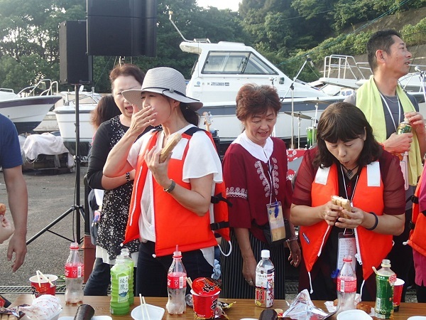 青い羽根チャリティー・番外編♬_a0077071_09352779.jpg