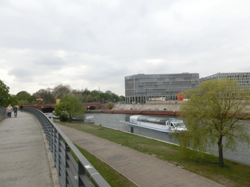 b0214184_05115210.jpg