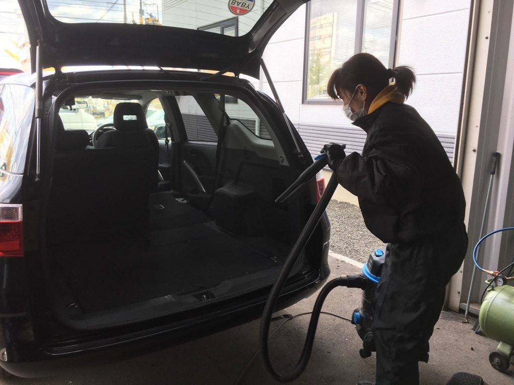 10月13日(金)☆TOMMYアウトレット☆あゆブログ(*^^)v エスティマH様納車♪ 自社ローン・ローンサポート_b0127002_16332339.jpg