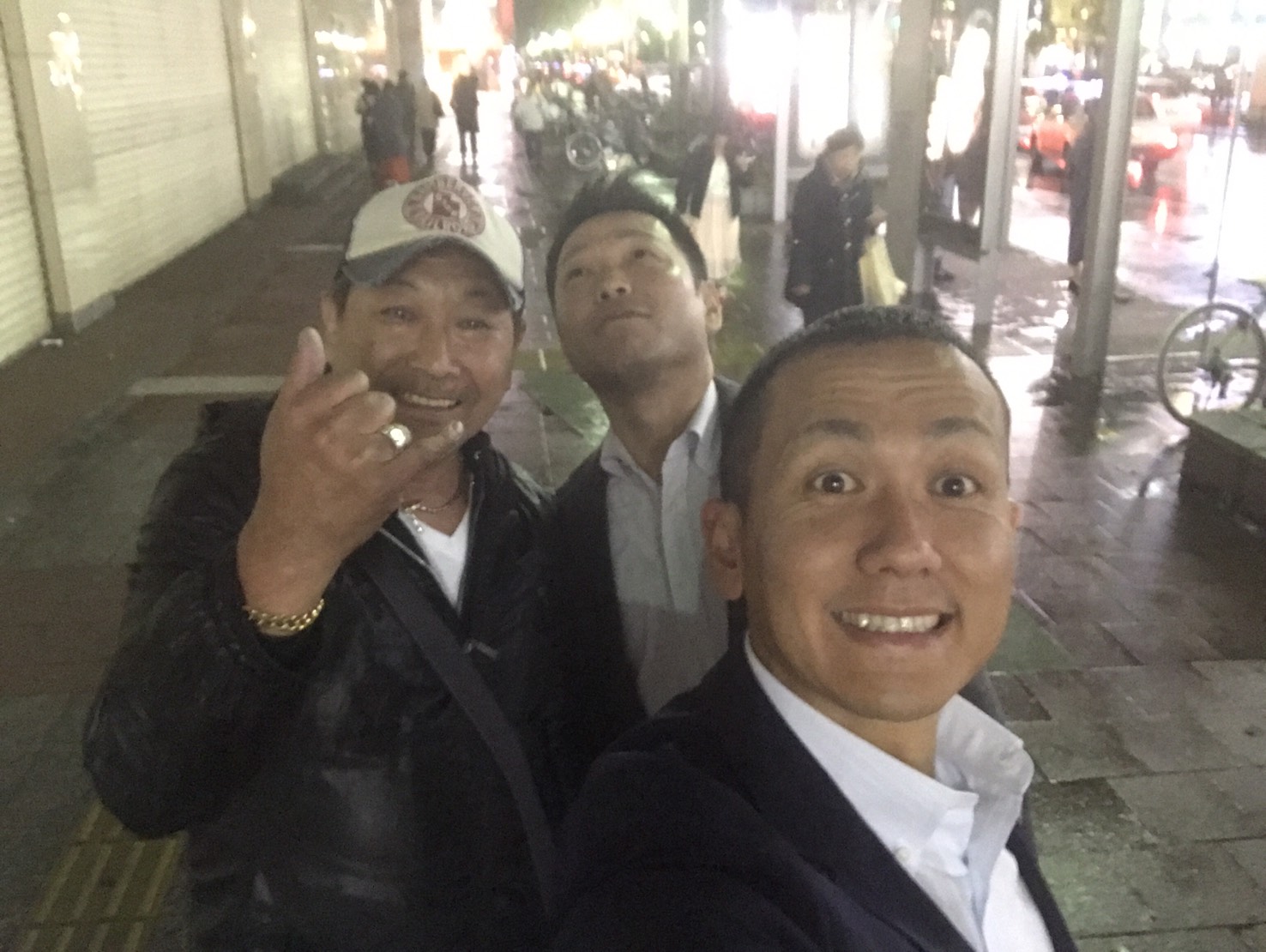 10月13日 金曜日のひとログ(´▽`) タイヤ交換・組み換えご相談承ります!!TOMMY_b0127002_17191919.jpg