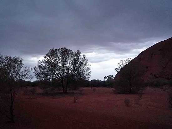 Uluru Walk_c0009413_19302732.jpg