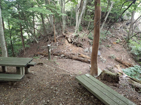 e0293913_17001228.jpg