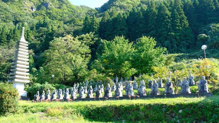 「これぞ絶景！神通峡＆観光橋、おおざわの石仏の森、神三ダム」_a0000029_1153320.jpg