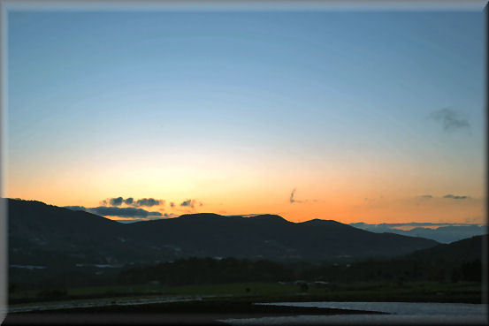 f0363141_08473747.jpg