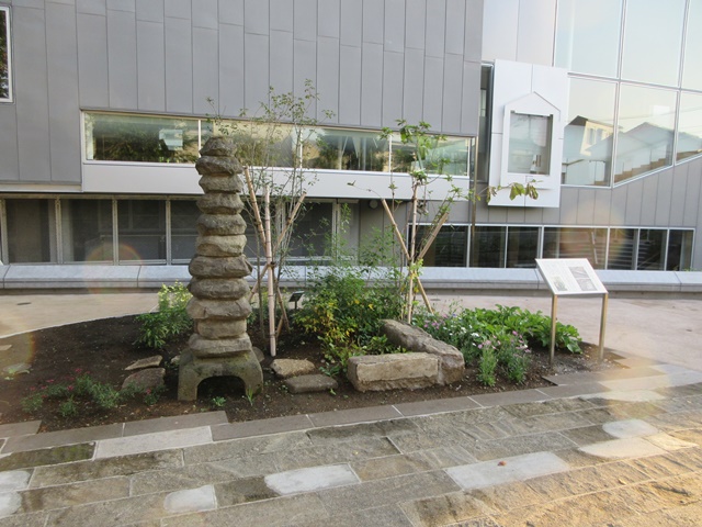 b0009849_18281453.jpg
