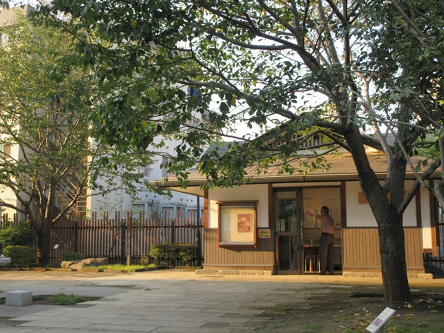 b0009849_18315395.jpg