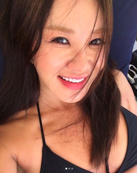 韓国のマドンナ 女優としても活躍 オムジョンファ 奇跡の48歳 整形もスッピンもオープンに がんを克服 韓国芸能人の紹介 整形 top 韓国のマドンナ 女優としても活躍 オムジョンファ 奇跡の48歳 整形もスッピンもオープンに がんを克服 韓国芸能人の紹介 整形 top