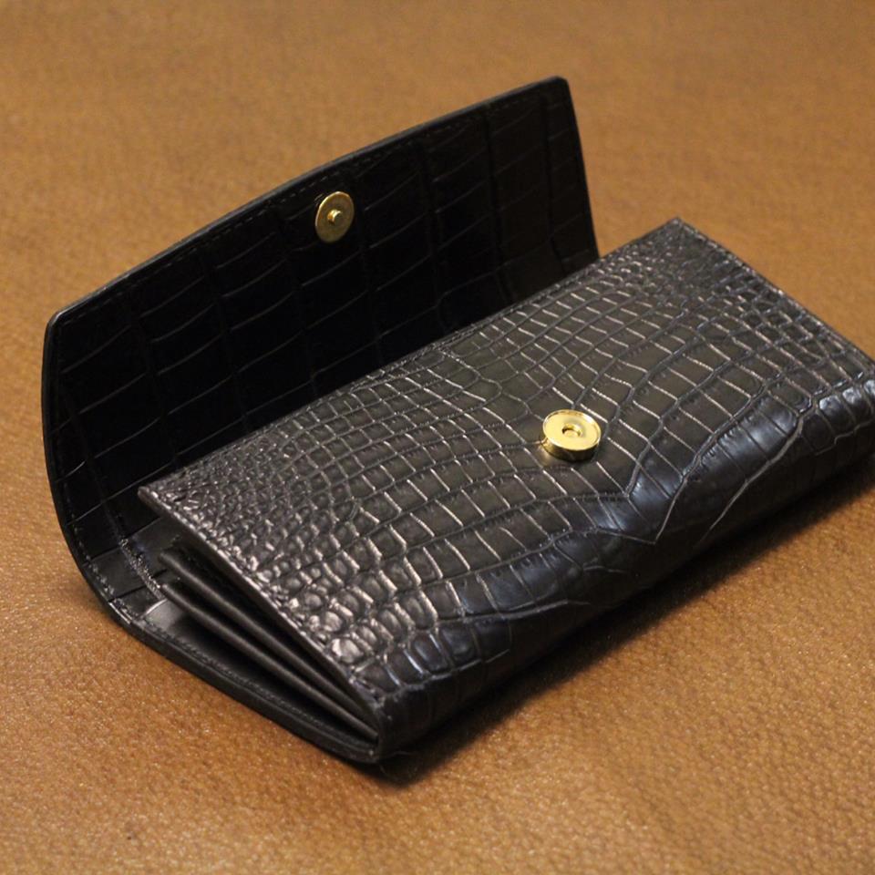 クロコダイルの長財布と年内の予定_a0145469_15172546.jpg