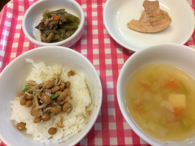 10月13日の給食_c0293682_18253144.jpg
