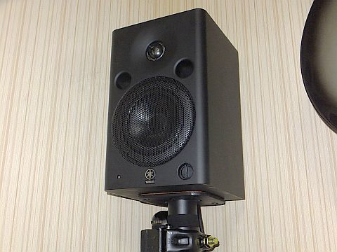 YAMAHA MSP5 Studio スピーカ台を作って設置完了~♪ : 青い YAMAHA MSP5 Studio スピーカ台を作って設置完了~♪ : 青い