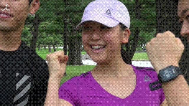 e0199691_00471469.gif
