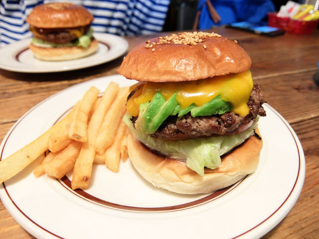 RED\'S Burger STORE（四日市市） #4_e0160313_23194676.jpg