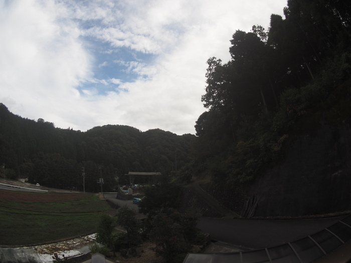 曇りのち小雨のち薄日_c0116915_23283491.jpg