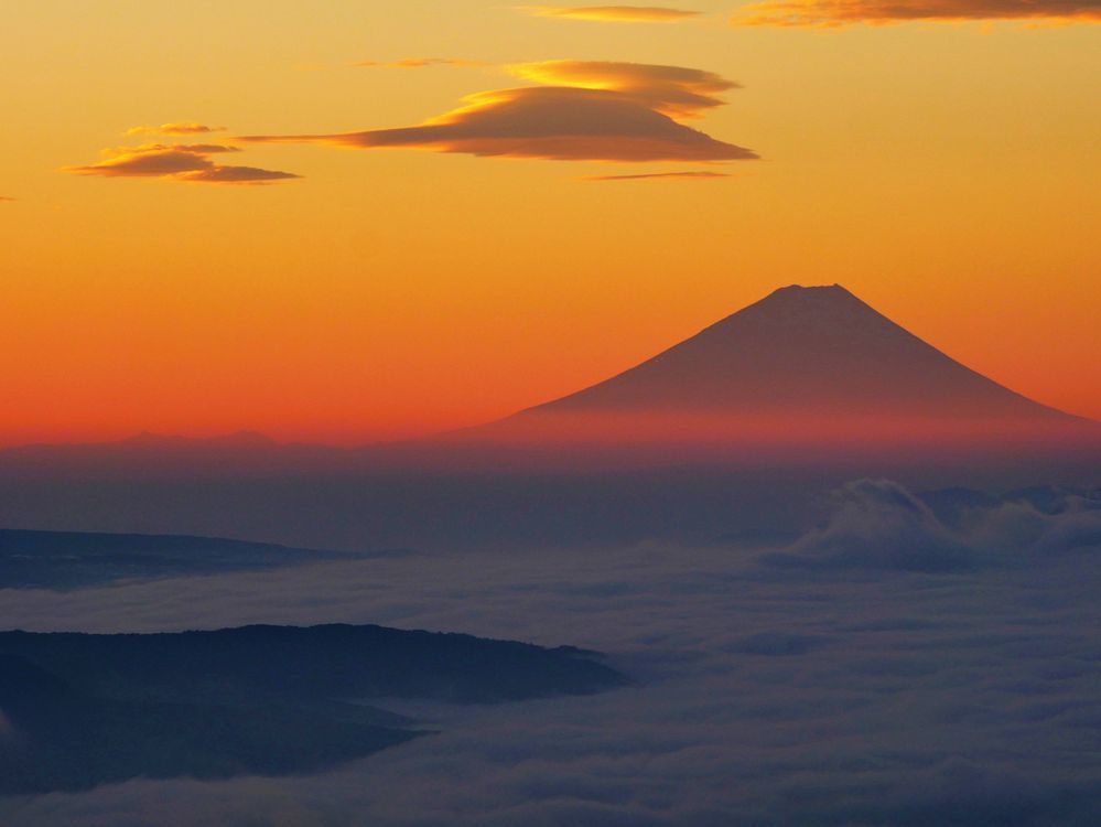 これ程の朝焼け富士山は初めてだ♪・・・高ボッチから富士山シルエットロマン（４）_a0031821_14273361.jpg