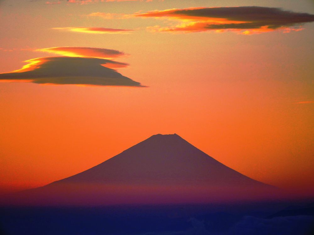 これ程の朝焼け富士山は初めてだ♪・・・高ボッチから富士山シルエットロマン（４）_a0031821_14311324.jpg