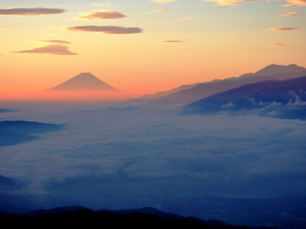 これ程の朝焼け富士山は初めてだ♪・・・高ボッチから富士山シルエットロマン（４）_a0031821_14362493.jpg