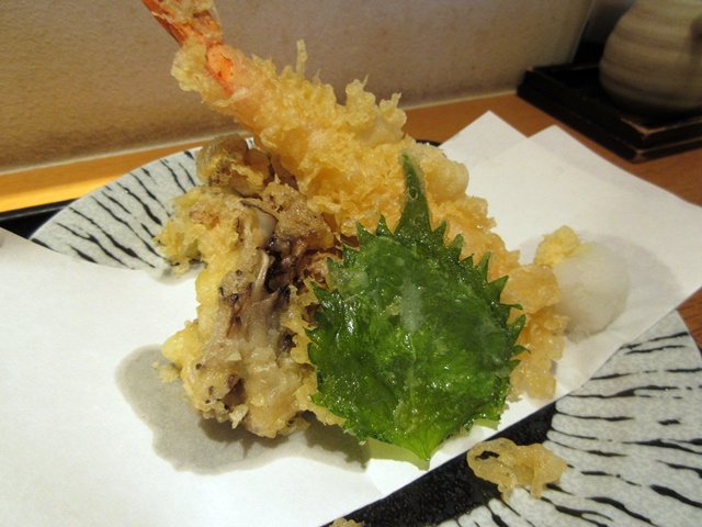 【茅ヶ崎ラスカ】久しぶりの快飛(かっとび)で限定10食1000円定食_b0009849_111201.jpg