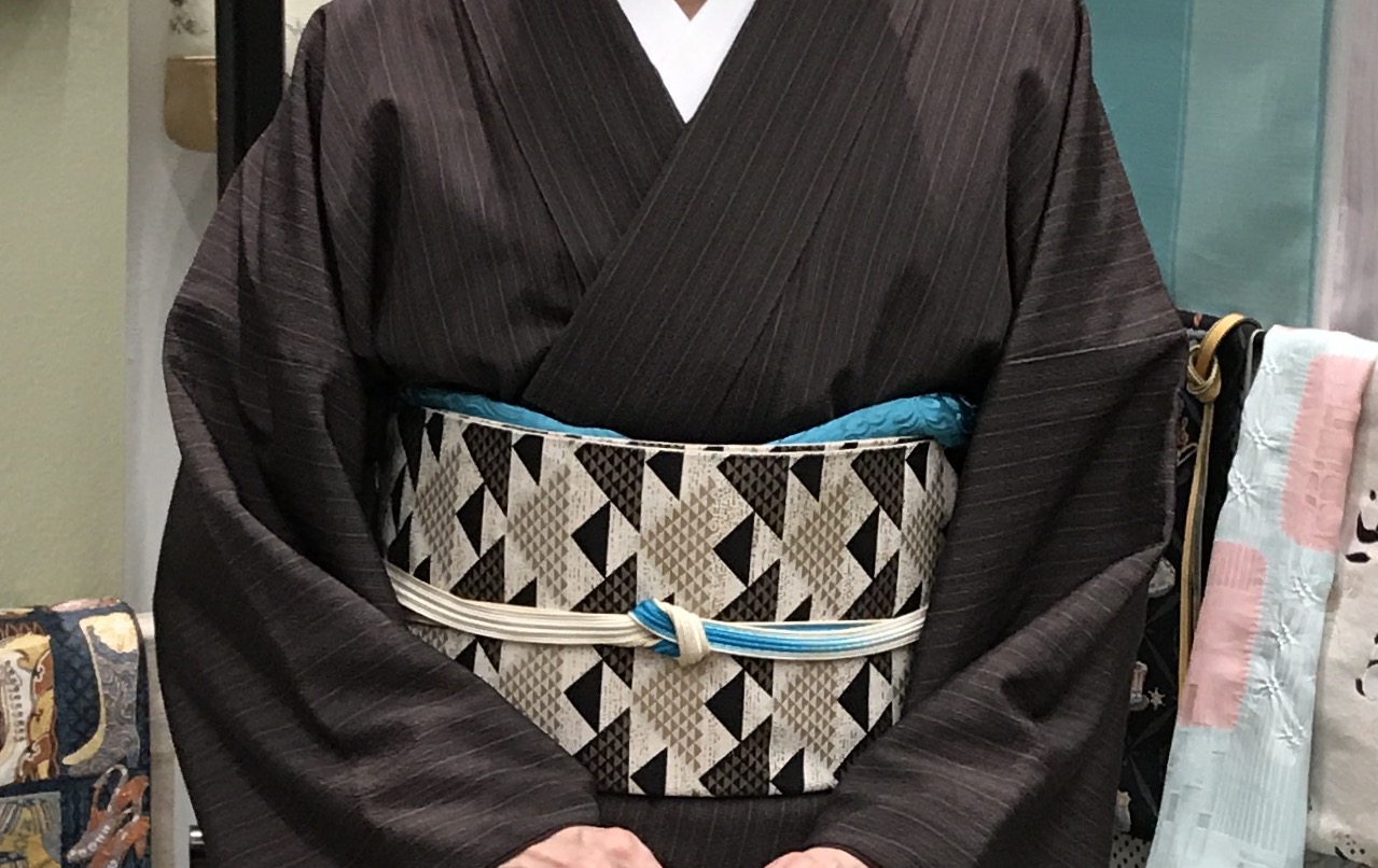 サローネ・白大島にまいづる手織・結城紬・島田史子さん。_f0181251_16223592.jpg