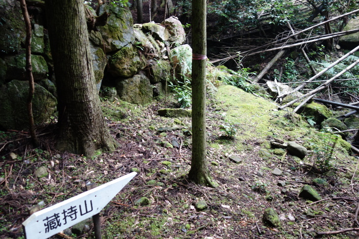 d0345153_22275412.jpg