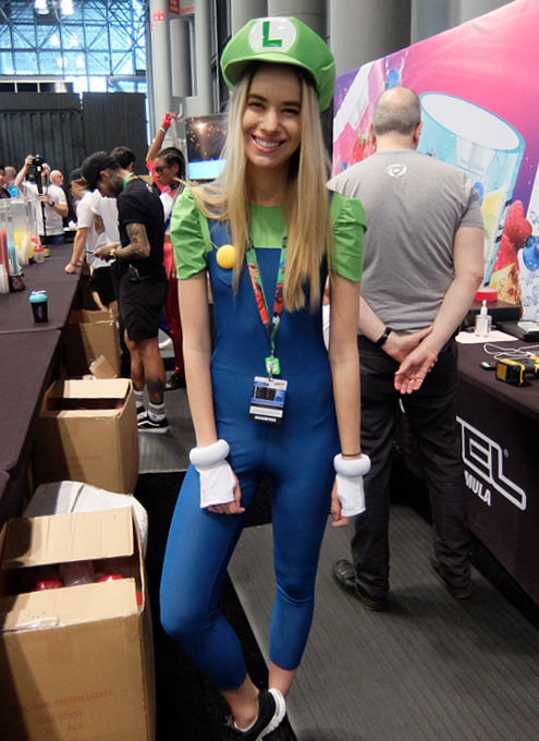 NYコミコンのコスプレ「定番人気ゲームのキャラクター編」_b0007805_1444291.jpg