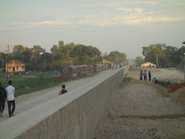 d0360509_11673.jpg