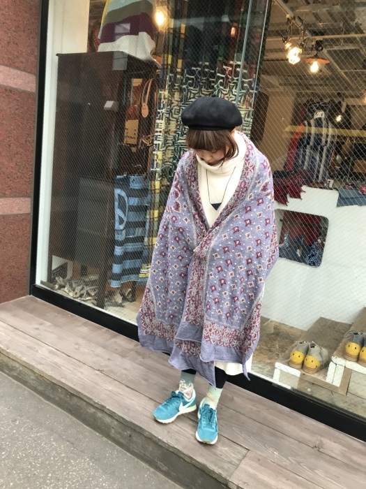 縮絨ウールビッグママ杢バンダナマフラー : SAPPORO STAFF BLOG