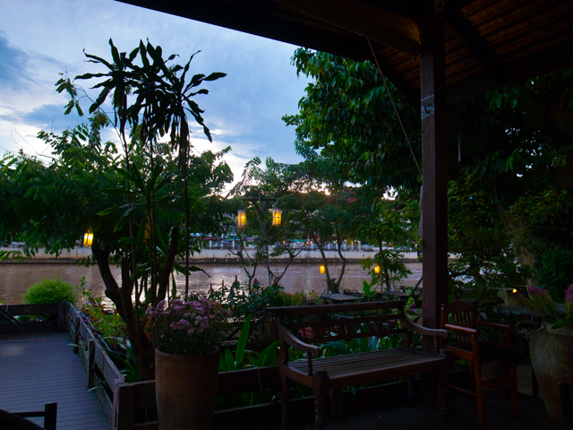 b0247073_22431486.jpg