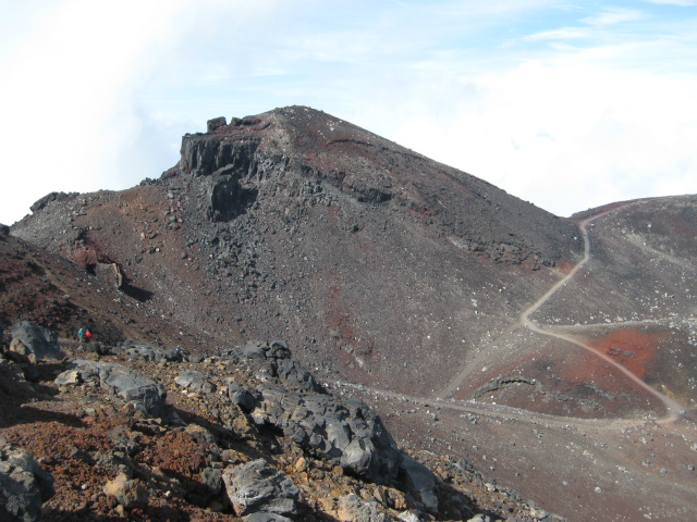 富士山頂に通じる4つの登山道は県道_c0219866_12313863.jpg