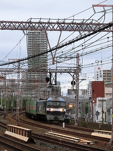 藤田八束の鉄道写真＠阪急電車春日野道駅は絶好の鉄道写真撮影ポイント、素晴らしい撮影ポイント_d0181492_07462418.jpg