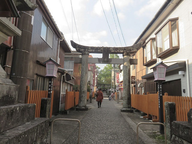 f0346196_07282448.jpg