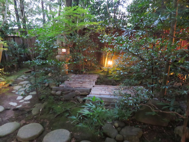f0346196_08421912.jpg