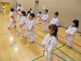 火曜日空手　西町教室　3才からの武道空手_c0118332_22244038.jpg