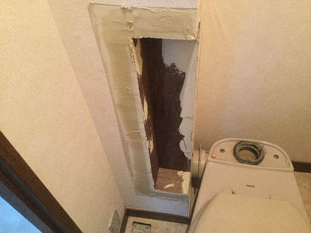 賃貸・天板塗装・カット・デコフロアー・剥離・解体・洗浄便座 山盛り♪_f0031037_20501047.jpg