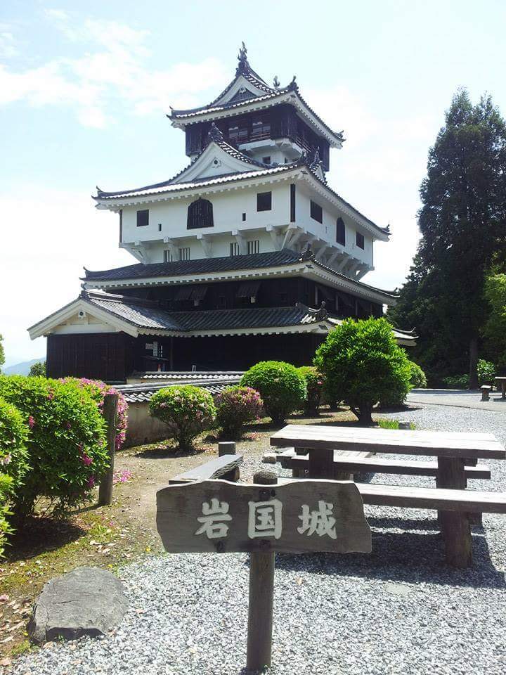 2015/5GW 広島、岩国と呉のたび。(金水館について、西蓮寺遺物被爆仏頭、白木鳥居、モージャー氏写真について追記、厳島神社大鳥居の白木時代について追記)_b0116271_15511682.jpg