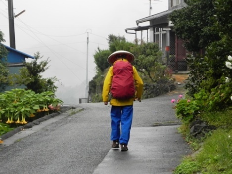 秋時雨・坂本屋千客万来/oga_f0213825_19461741.jpg