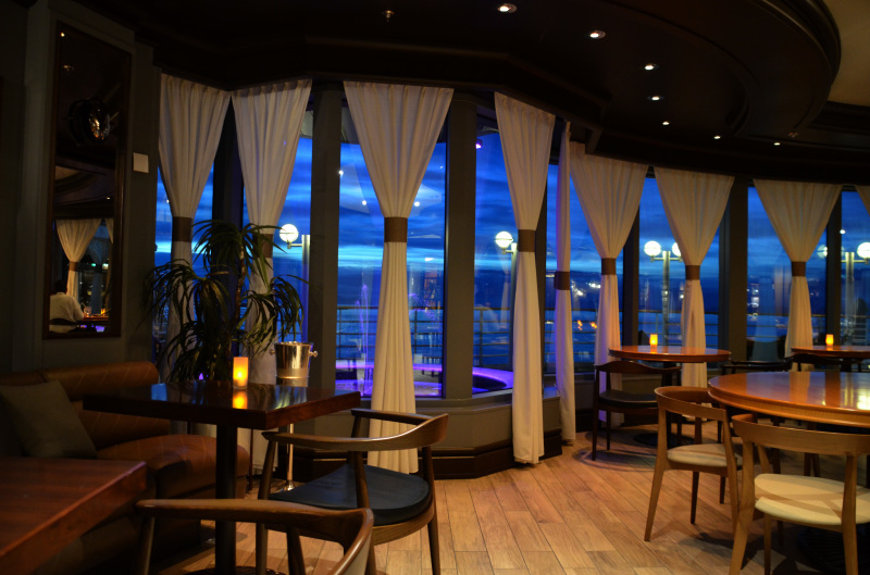 絶対行っておくべし！「SHARE BY CURTIS STONE（シェアバイカーティスストーン）」メニュー詳細ご紹介も。：ルビープリンセス　アラスカクルーズ_f0054556_23591722.jpg