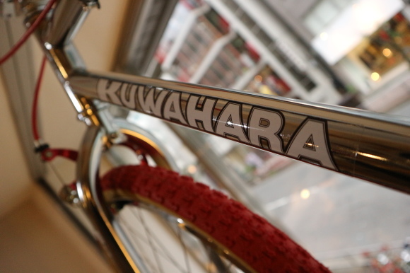 10月18日 渋谷 原宿 の自転車屋 FLAME bike前です_e0188759_16240636.jpg